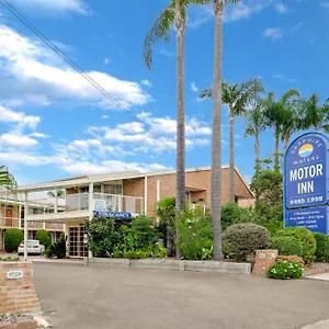 Sapphire Waters Motor Motel
