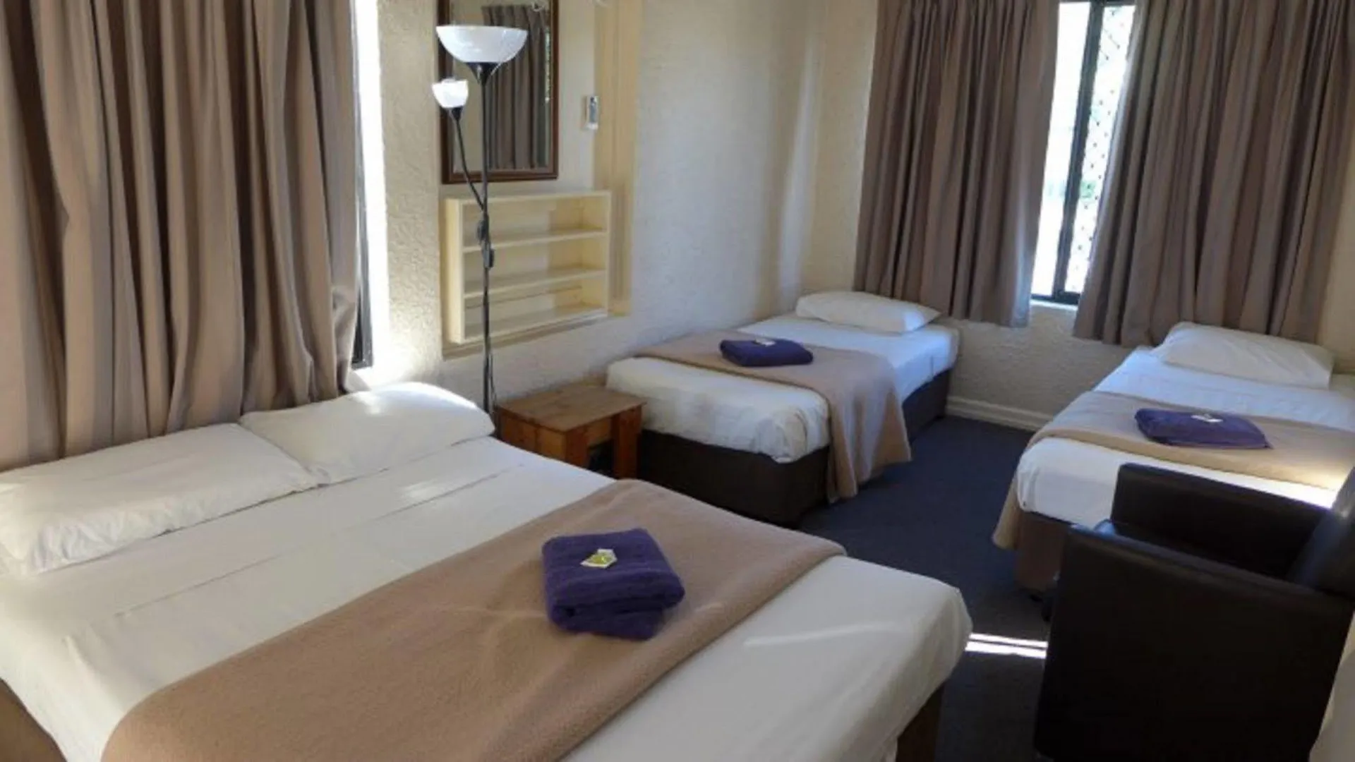 Kingsford Riverside Inn Brisbane 3*,